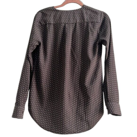 Ann Taylor Grey Faux Wrap Blouse Long Sleeve Relaxed White Polka Dots Workwear - Picture 5 of 6